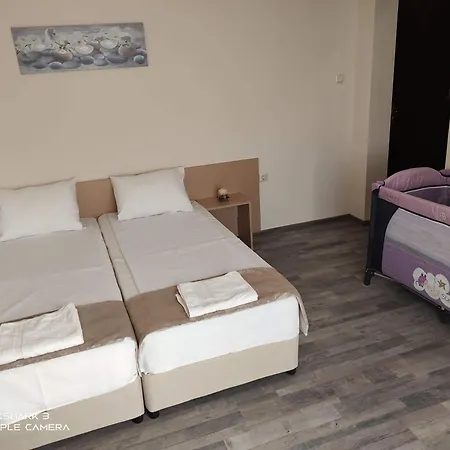 Къща За Гости Карамел Gæstehus